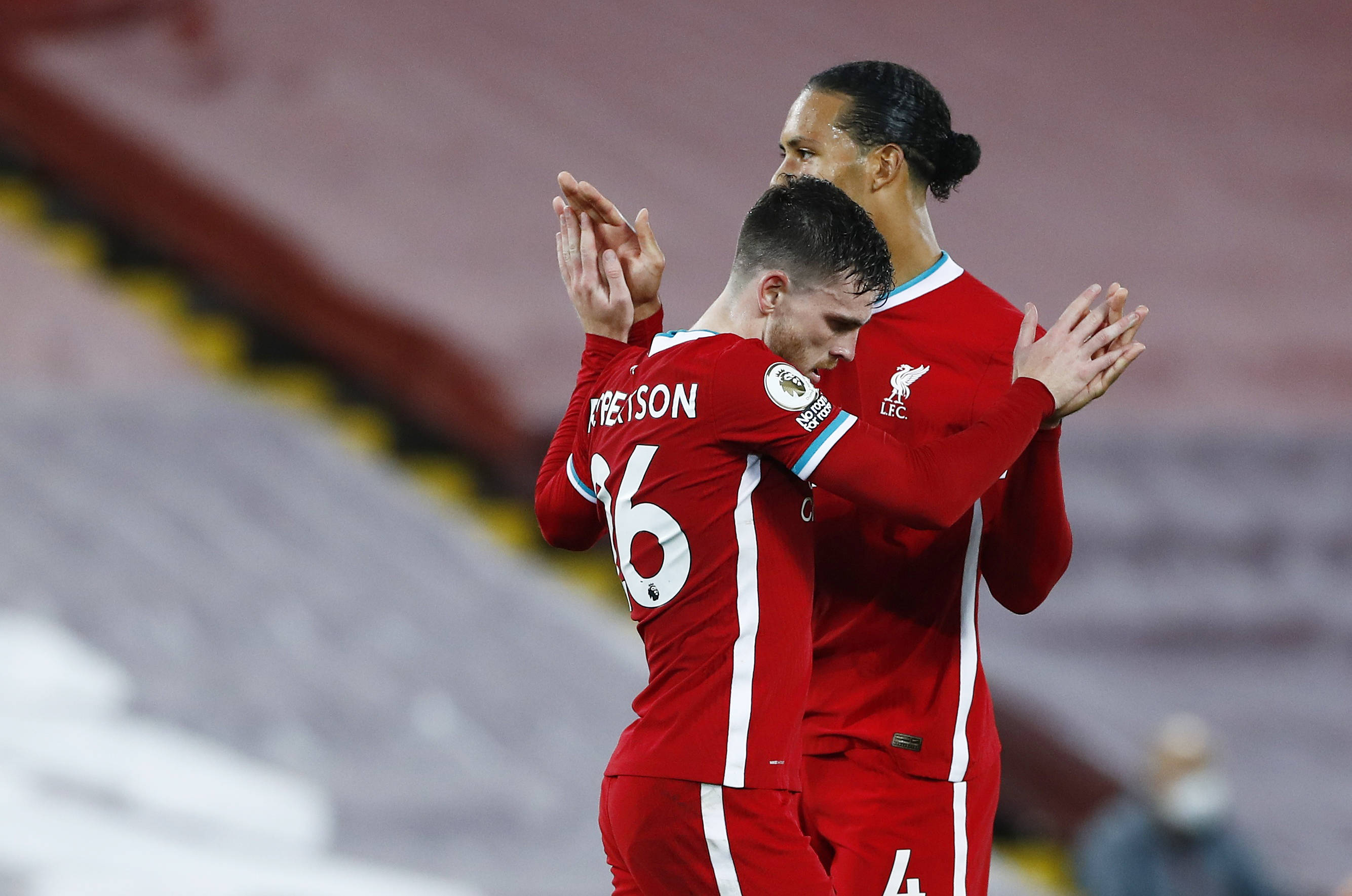 现代足球 现代足球